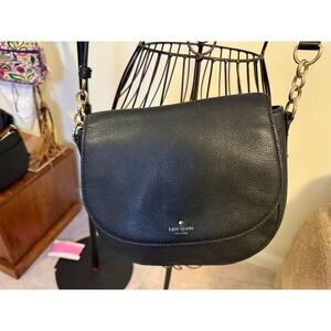 Kate Spade New York magnetic flap cross body purse 100% pebbled cow leather NWOT